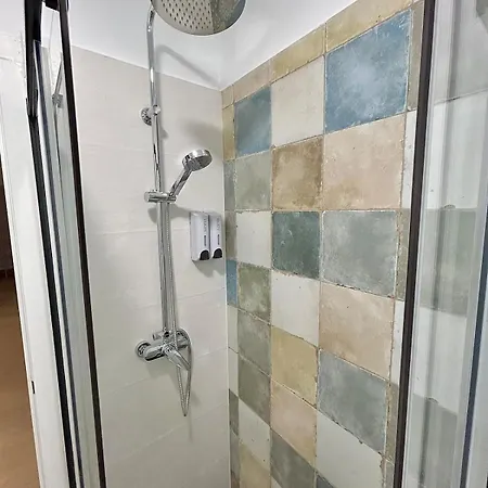 Nuevo! Acogedor 8pax 4bdr 2bth - Cozyhomesevilla4 Apartment *