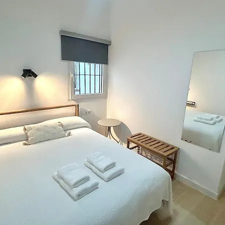 Apartment Nuevo! Acogedor 8pax 4bdr 2bth - Cozyhomesevilla4 *