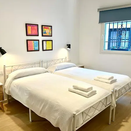 Nuevo! Acogedor 8pax 4bdr 2bth - Cozyhomesevilla4 Seville