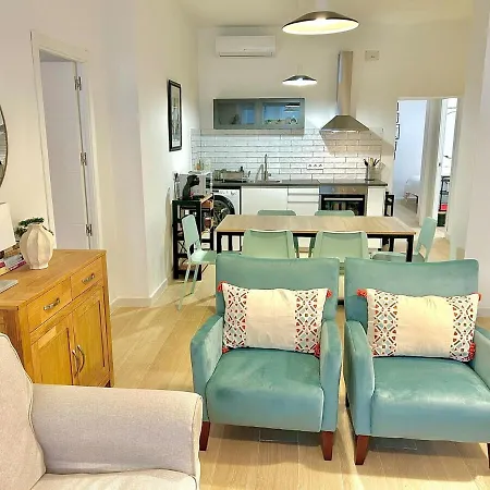 Nuevo! Acogedor 8pax 4bdr 2bth - Cozyhomesevilla4