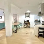 Apartmán Nuevo! Acogedor 8pax 4bdr 2bth - Cozyhomesevilla4 *
